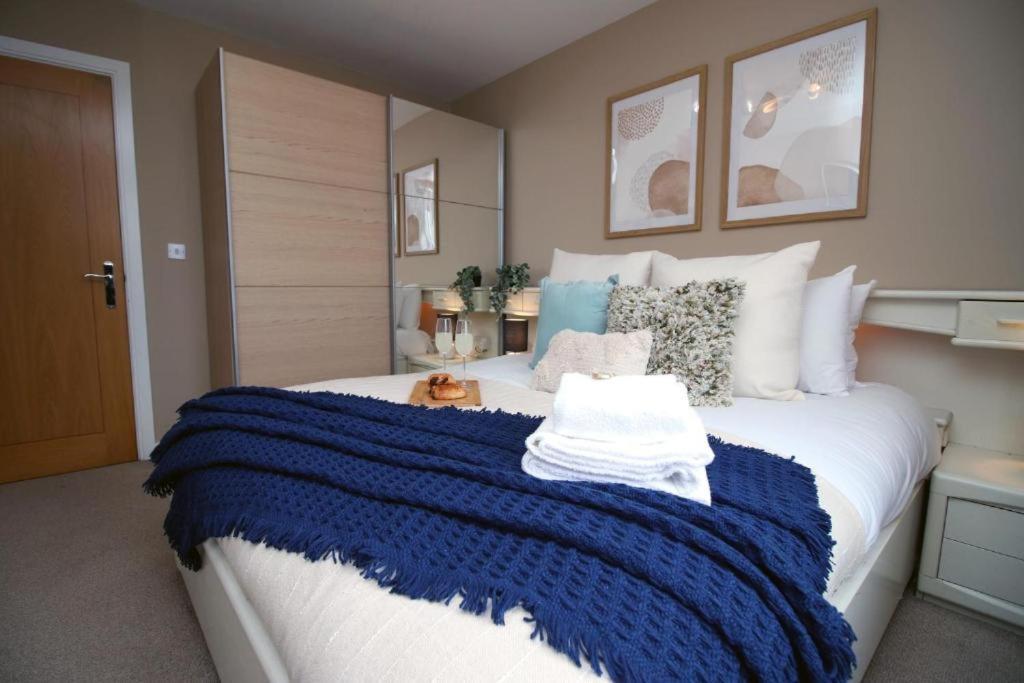 Observatory 2 Bedroom Apartment Overlooking Beach سوانسي المظهر الخارجي الصورة