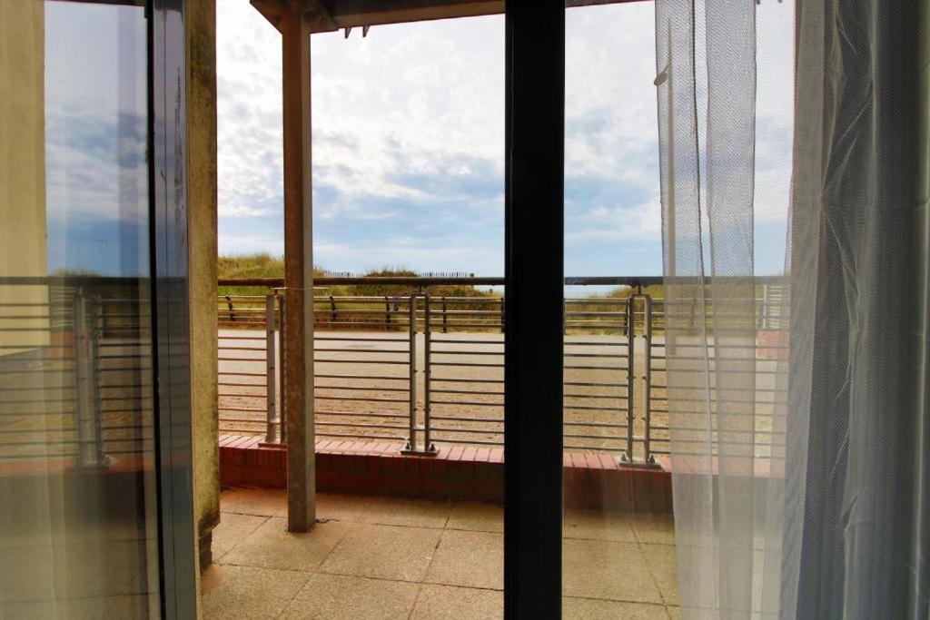 Observatory 2 Bedroom Apartment Overlooking Beach سوانسي المظهر الخارجي الصورة