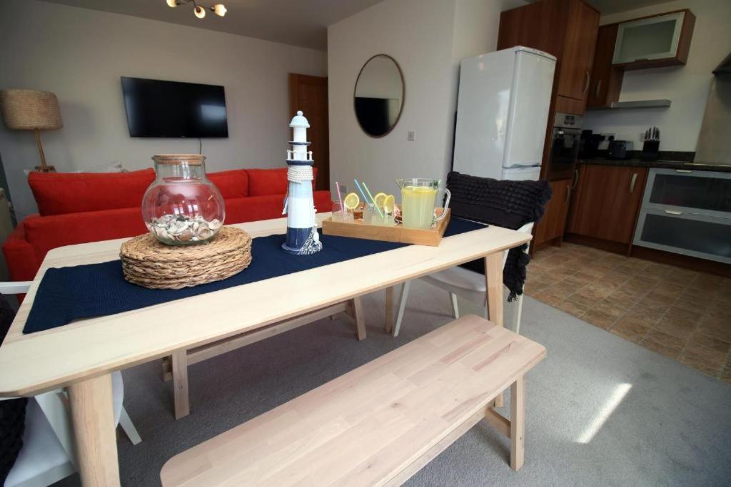Observatory 2 Bedroom Apartment Overlooking Beach سوانسي المظهر الخارجي الصورة